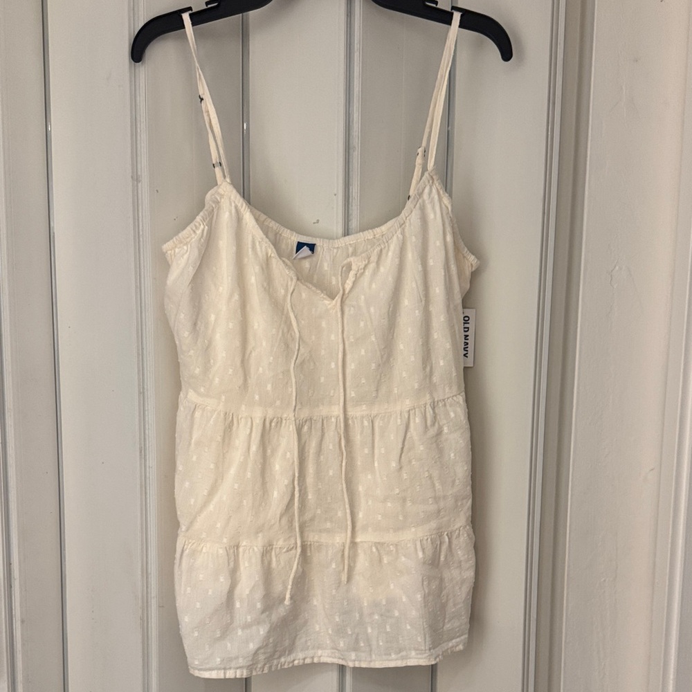 NWT Old Navy Cream Eyelet Tiered Spaghetti Strap Camisole